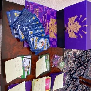 Pokémon trading card game - Fates Collide. Elite trainer box. For…